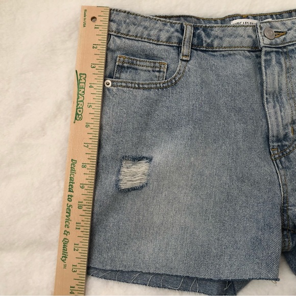 AVEC LES FILLES JEAN SHORTS SIZE 29 HIGH WAIST RAW HEM DISTRESSED NWT - Picture 13 of 14